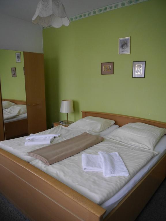 Hotel Zur Sonne คอตต์บุส ห้อง รูปภาพ