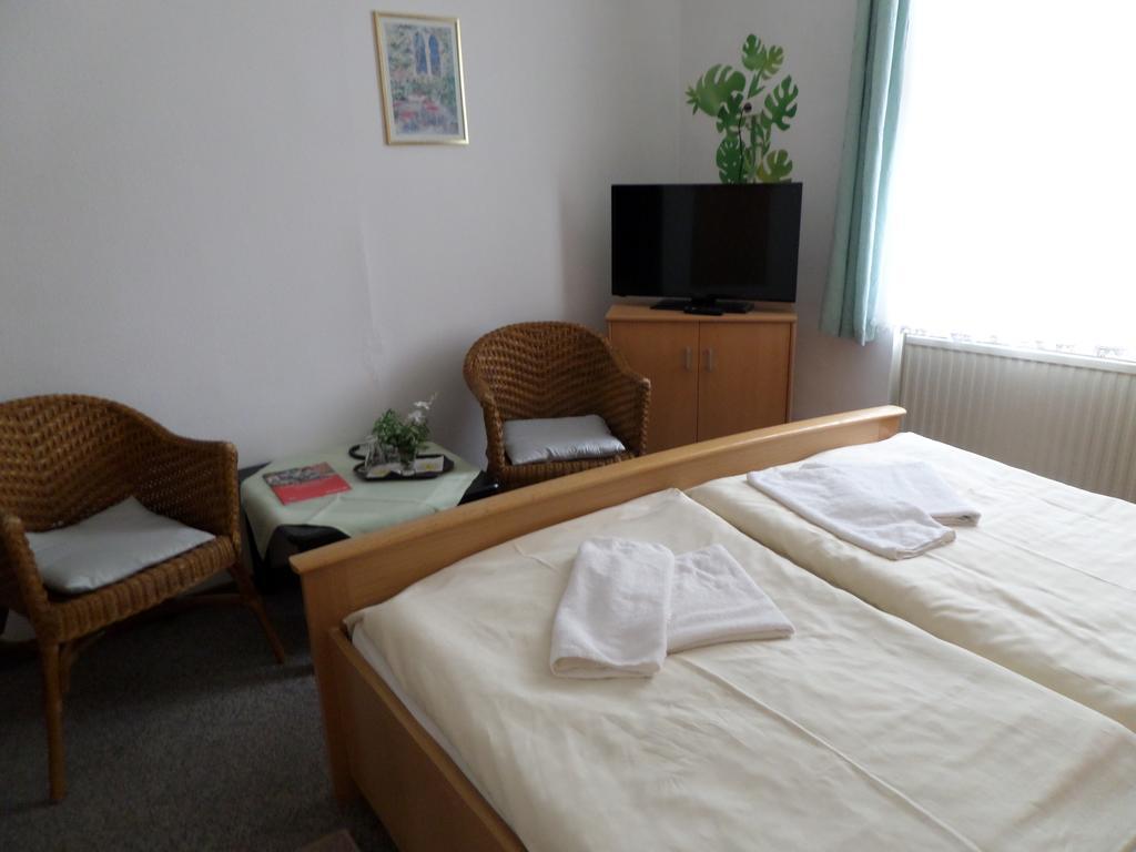 Hotel Zur Sonne คอตต์บุส ภายนอก รูปภาพ